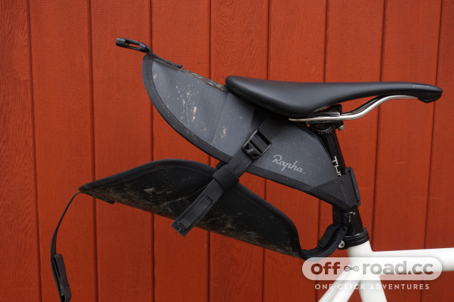 Rapha saddle bag deals small